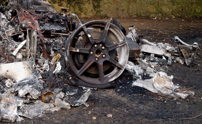 Illustration for article titled This Melted Aston Martin Looks Like A Work Of Art